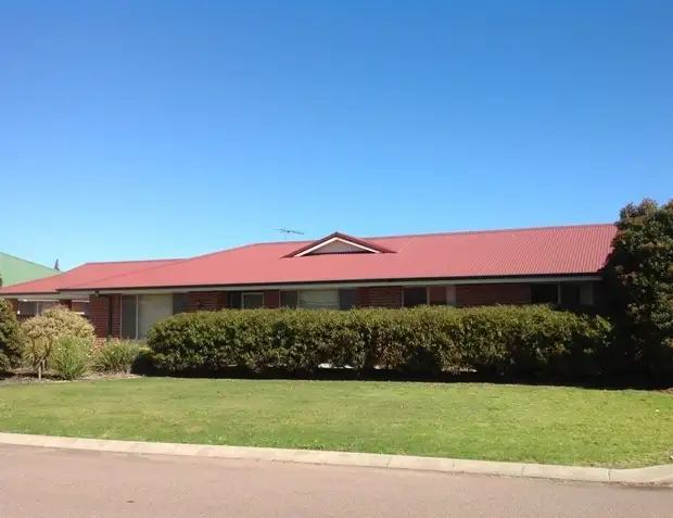 15 Hart Place, Castletown WA 6450