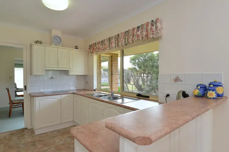Fifth view of Homely house listing, 5 Sun Court, Middleton SA 5213