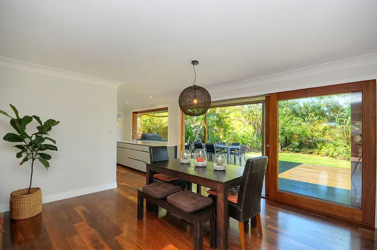 20 Toorak Park Avenue, Mermaid Waters QLD 4218