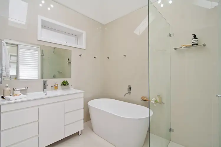 Sixth view of Homely house listing, 1 Victoria Avenue, Middle Cove NSW 2068