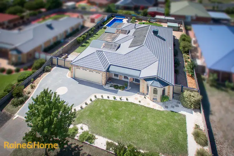 15 The Granary, Sunbury VIC 3429