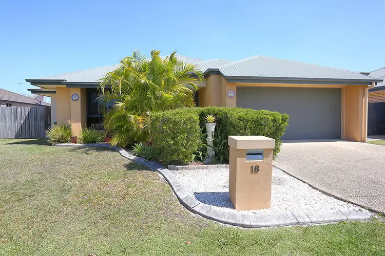 18 Clovelly Place, Sandstone Point QLD 4511