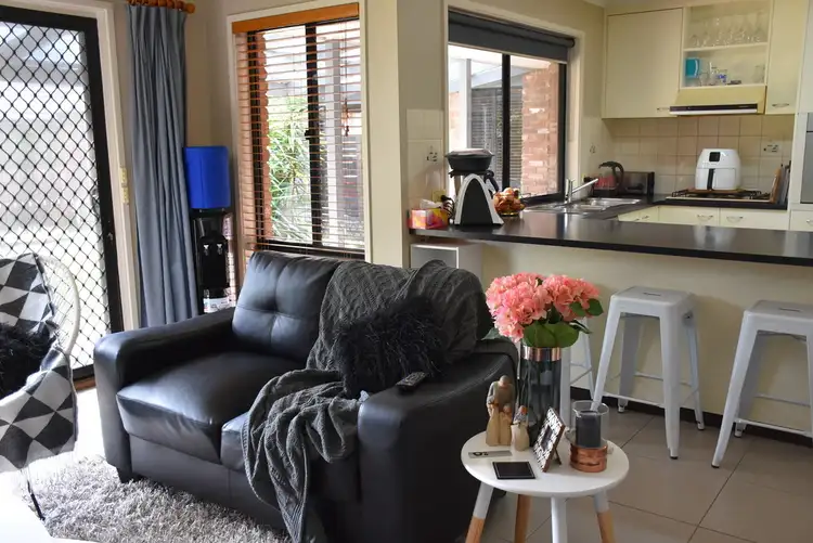 Sixth view of Homely house listing, 8 Morgan Court, Moe VIC 3825