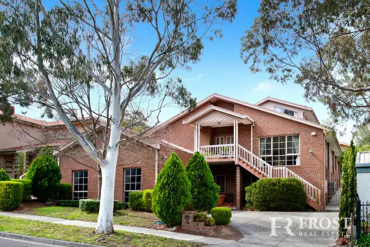 22 Hillingdon Drive, Diamond Creek VIC 3089