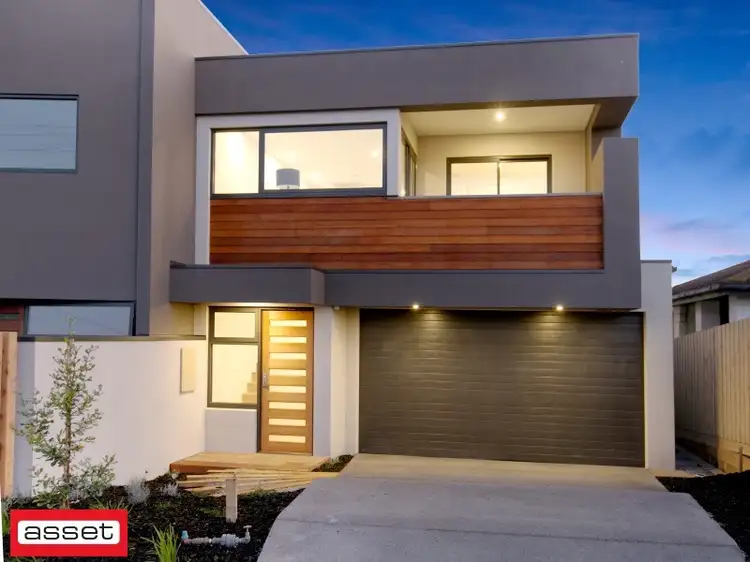 Main view of Homely townhouse listing, 1/6 Mernda Avenue, Bonbeach VIC 3196