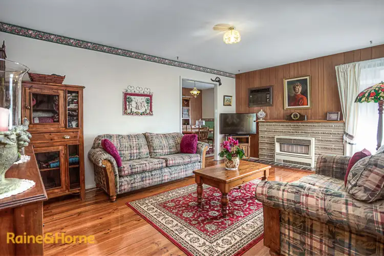 Second view of Homely house listing, 7 Melba Avenue, Sunbury VIC 3429