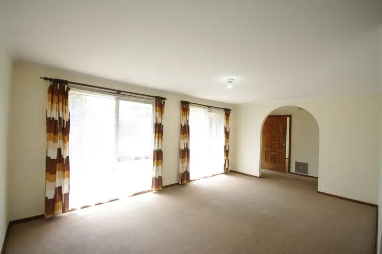 Second view of Homely house listing, 3 Ester Close, Endeavour Hills VIC 3802