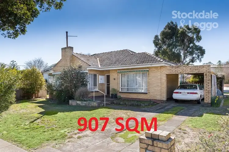 13 Grenfell Road, Mount Waverley VIC 3149