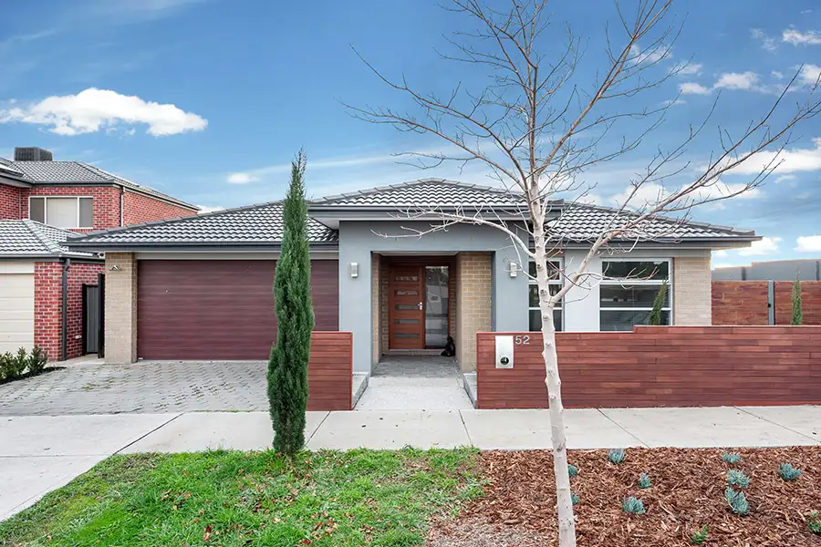 Main view of Homely house listing, 52 Oakgrove Drive, Craigieburn VIC 3064