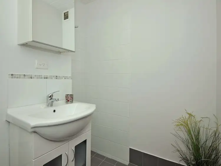 Sixth view of Homely apartment listing, 61/4 Bulwer Street, Perth WA 6000