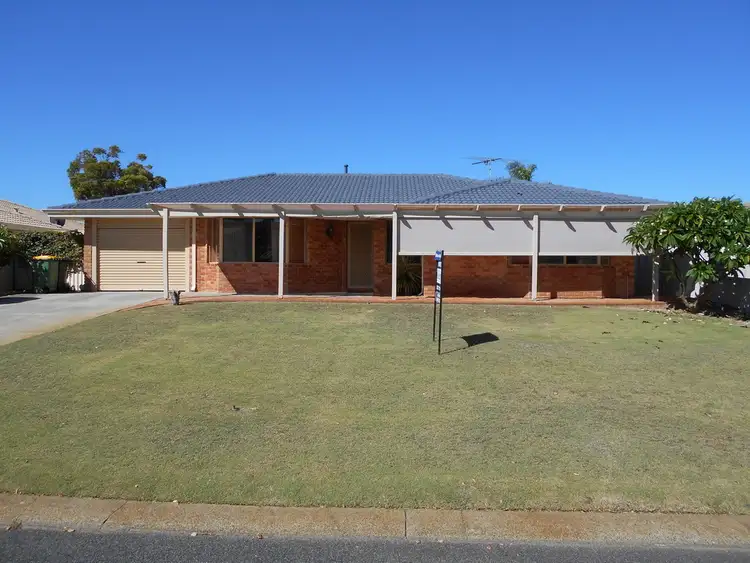 11 Nevis Place, Safety Bay WA 6169