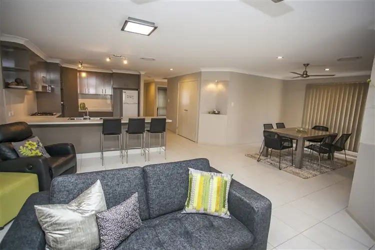No. 4 20 Blanchard Street, Chinchilla QLD 4413