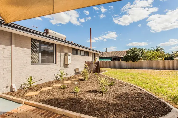 22 Watsonia Street, Maddington WA 6109