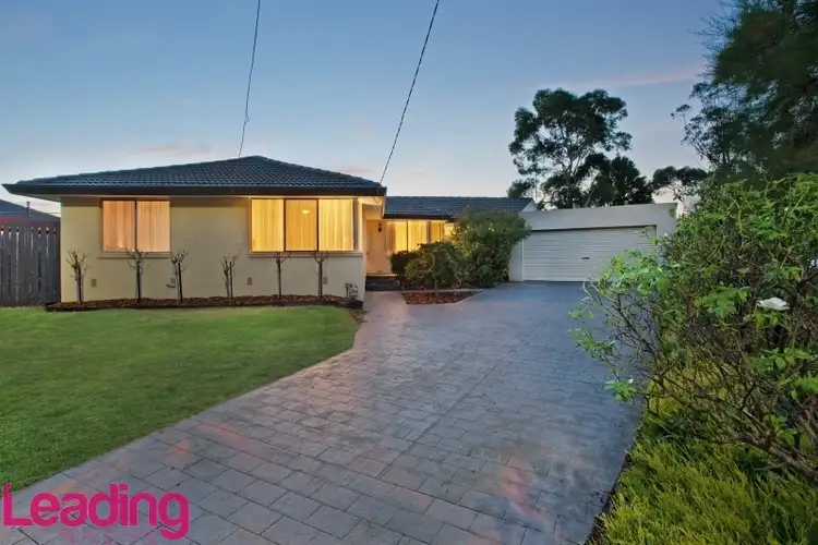 25 Dundas Avenue, Sunbury VIC 3429