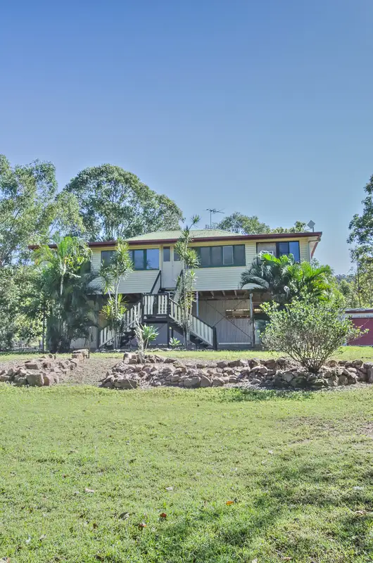 19 Camilleris Road, Devereux Creek QLD 4753