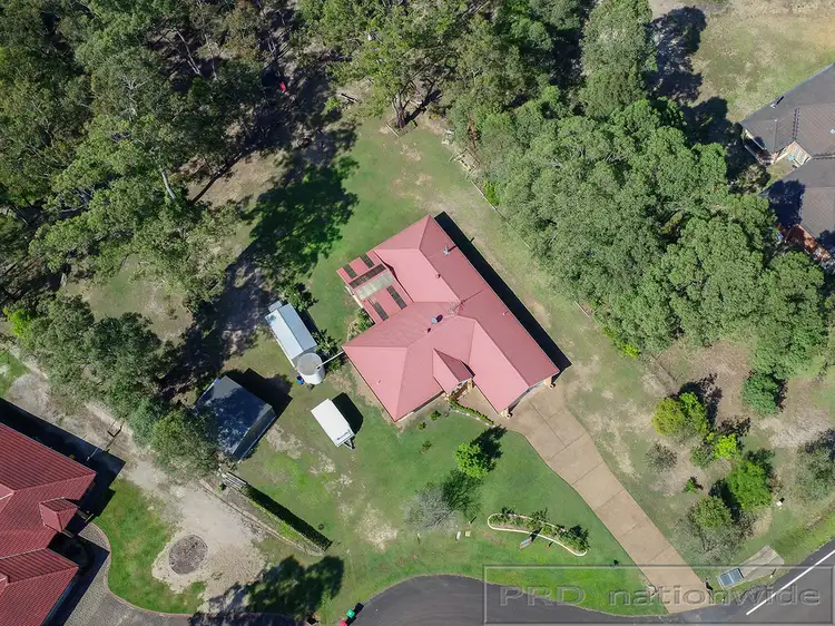 8 Currawong Close, Thornton NSW 2322