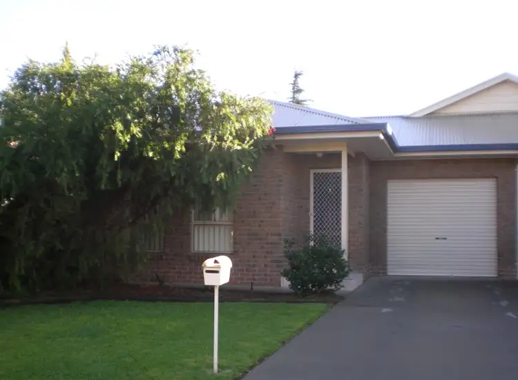 7B Couch Road, Griffith NSW 2680