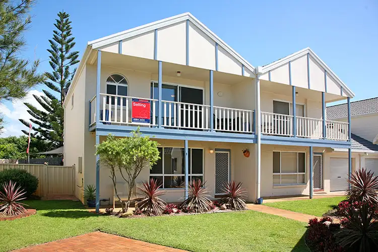 Main view of Homely townhouse listing, 1/23 Robinson Street, Anna Bay NSW 2316