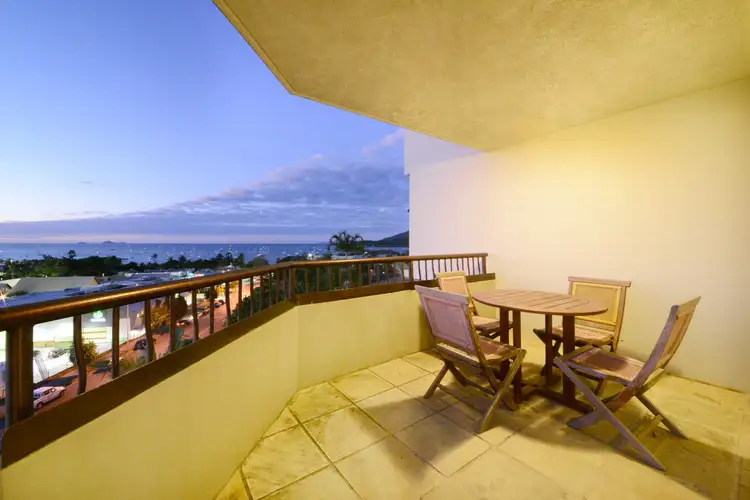 28/4 Golden Orchid Dr, Airlie Beach QLD 4802