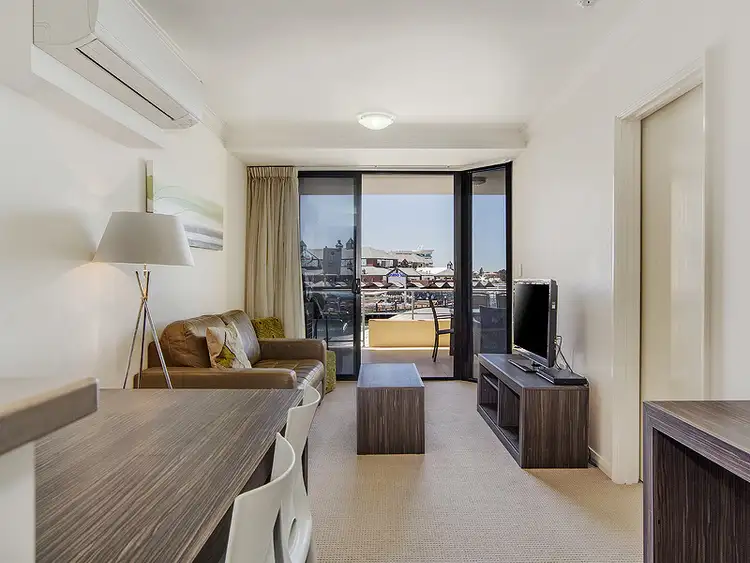 Fourth view of Homely apartment listing, 25/2 The Palladio, Mandurah WA 6210