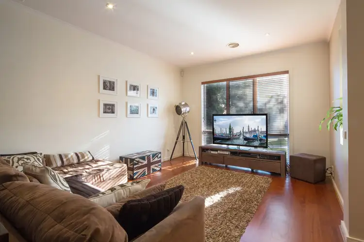 Fifth view of Homely house listing, 2 Carnoustie Parade, Heatherton VIC 3202