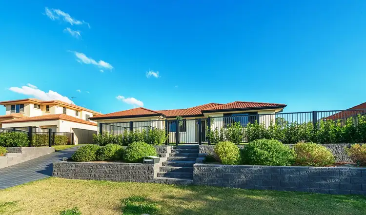 Second view of Homely house listing, 7 Oakridge Place, Molendinar QLD 4214