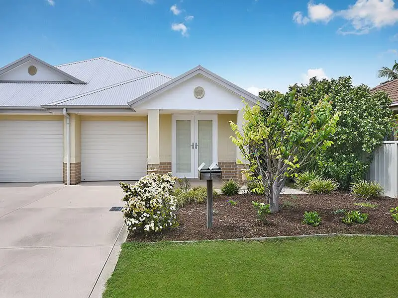 Main view of Homely villa listing, 2 / 4 TOFINO CLOSE, Pelican NSW 2281