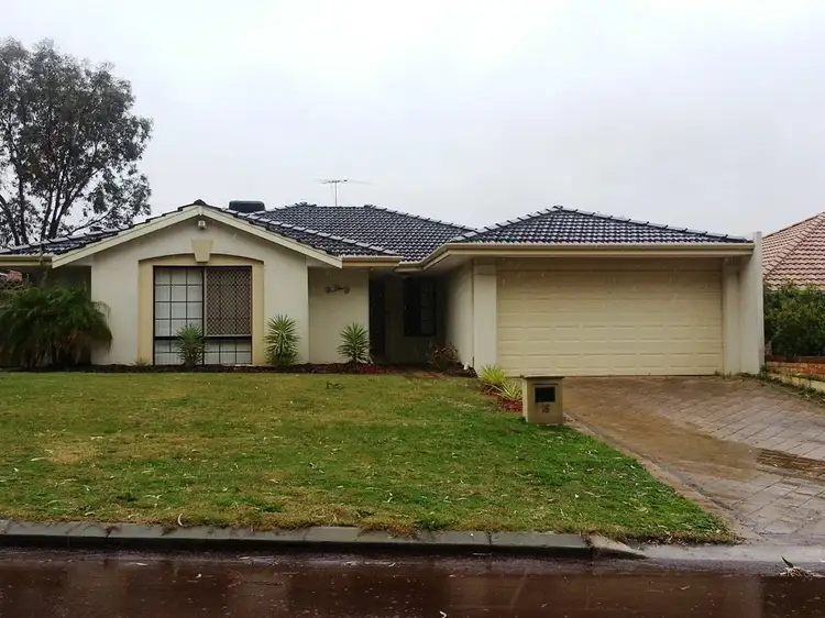 16 Page Avenue, Bentley WA 6102