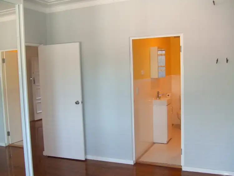 Fourth view of Homely unit listing, 5/39 Banksia Ave, Caringbah NSW 2229