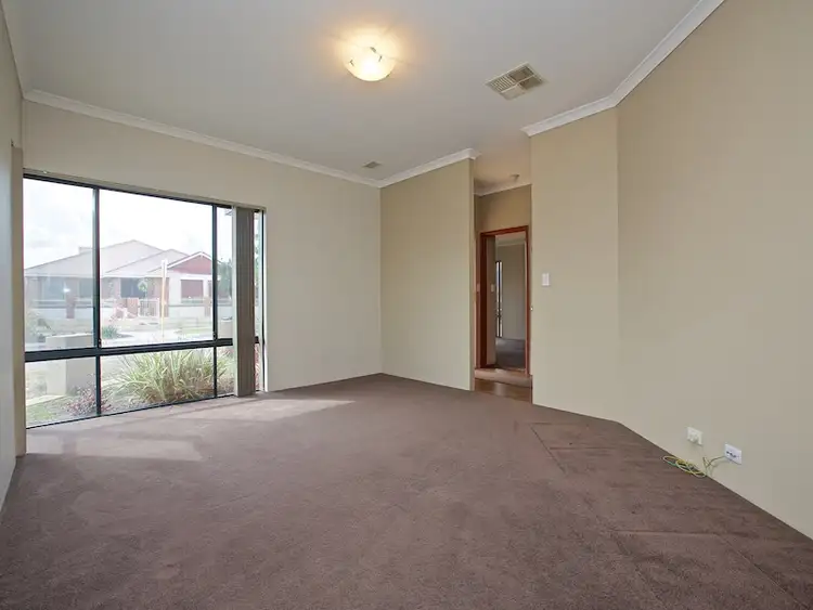 Seventh view of Homely house listing, 2 Vaspar Link, Aveley WA 6069