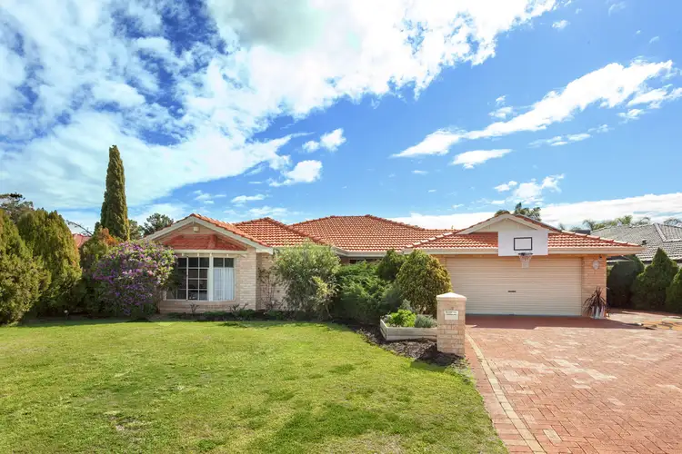 15 Millcroft Elbow, Jandakot WA 6164