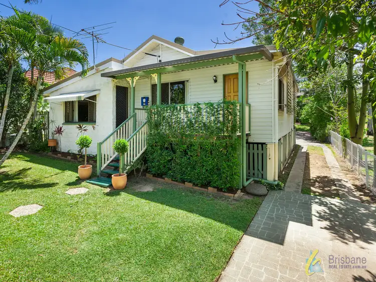 12 Stephenson Street, Oxley QLD 4075