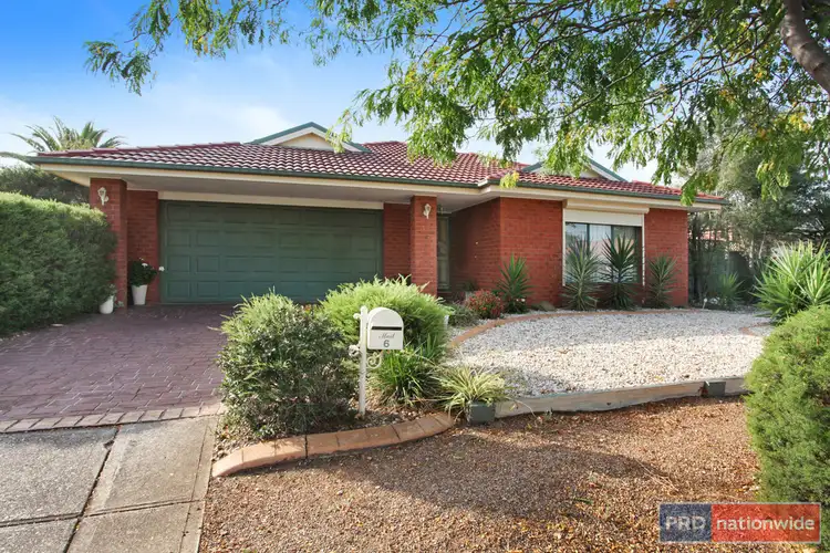 6 Meadowglen Drive, Melton West VIC 3337