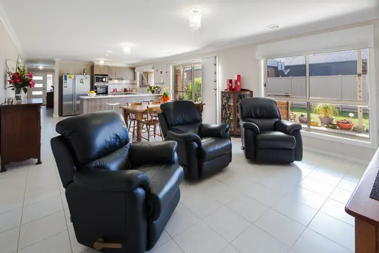 Sixth view of Homely house listing, 15 Ilvia Way, Sebastopol VIC 3356