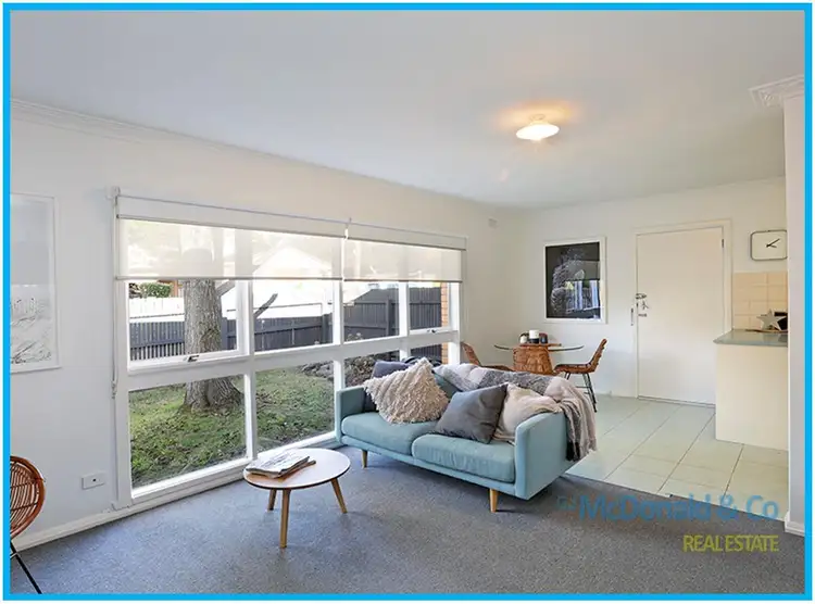 1/13 St Elmo Crescent, Highton VIC 3216