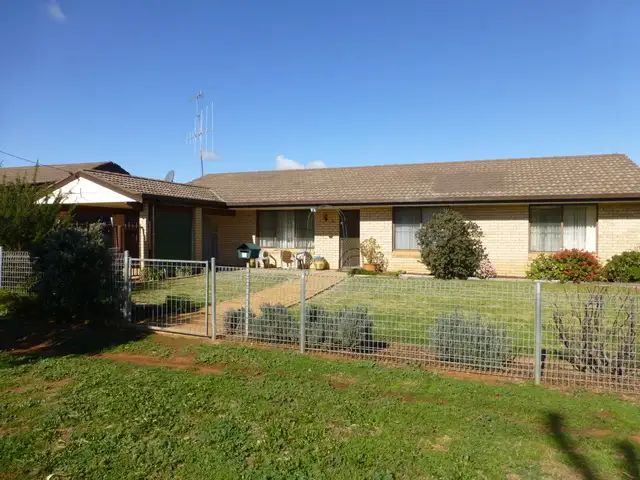 Main view of Homely house listing, 27 Webb Street, Parkes NSW 2870