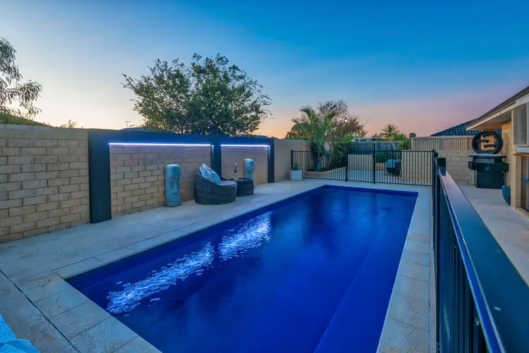 1 Pictum Way, Halls Head WA 6210