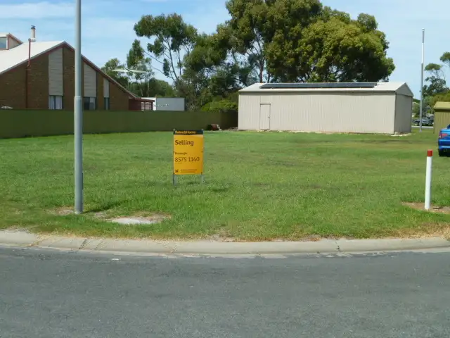17 Warrengie Drive, Meningie SA 5264