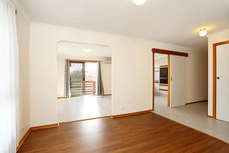 Fifth view of Homely house listing, 14 Peppermint Grove, Meadow Heights VIC 3048