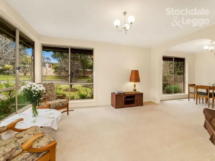 Second view of Homely house listing, 2/47 Amber Grove, Mount Waverley VIC 3149