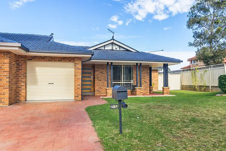 2/12 Sidney Place, Casula NSW 2170