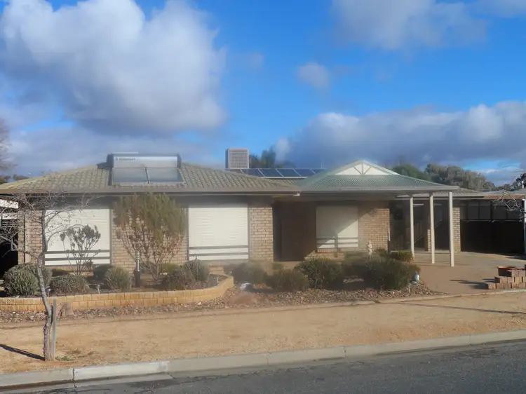 14 Luther Road, Loxton SA 5333