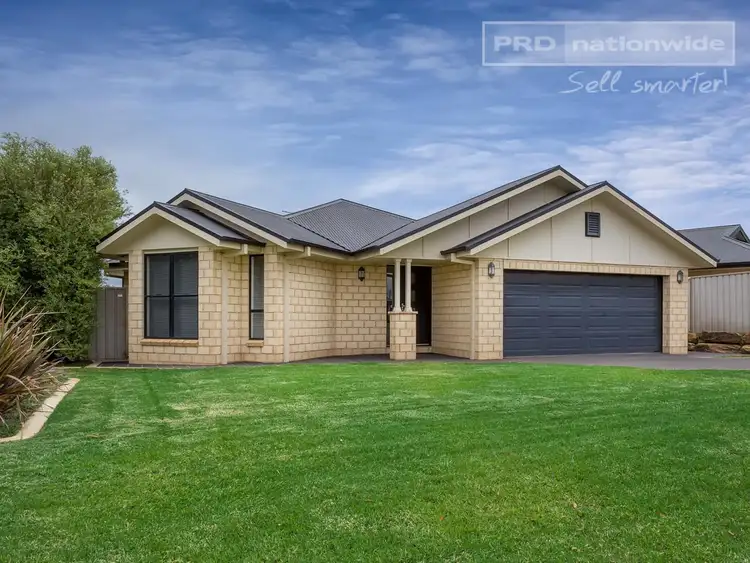 Main view of Homely house listing, 33 Illeura Road, Bourkelands NSW 2650