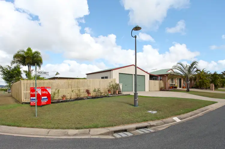 1 Highland Court, Beaconsfield QLD 4740