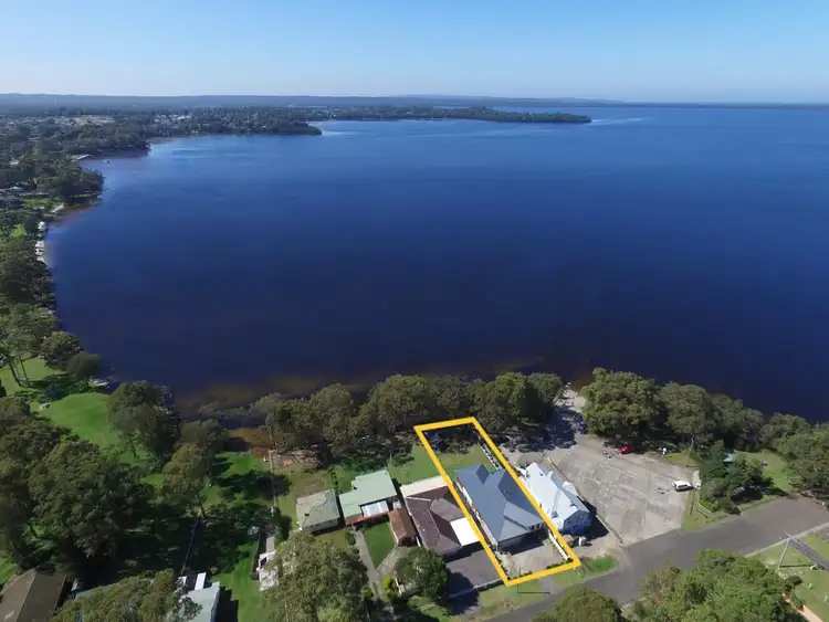 6 Island Point Road, St Georges Basin NSW 2540