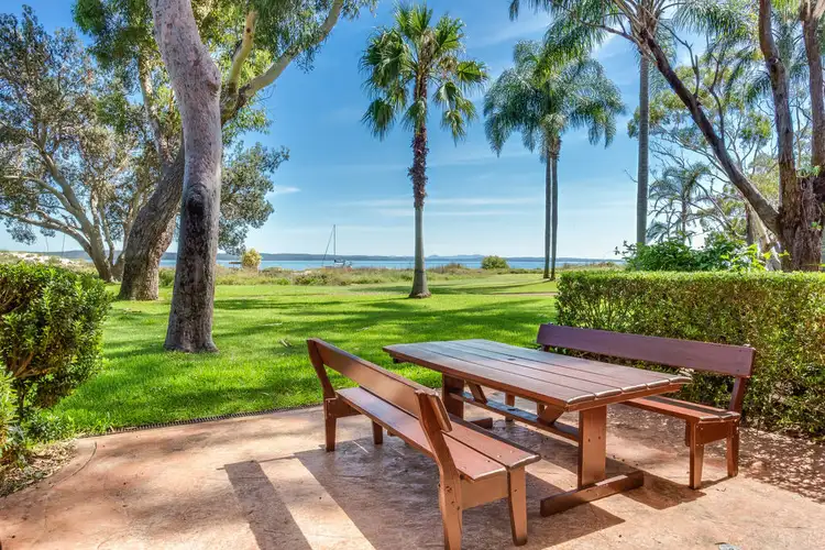 1/84 Sandy Point Road, Corlette NSW 2315