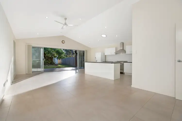 Second view of Homely house listing, 6 Ulagree Street, Wynnum West QLD 4178