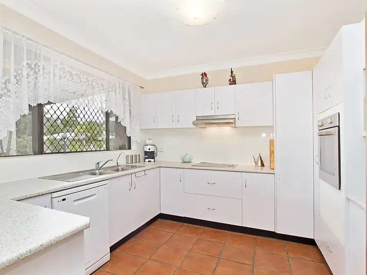 Fourth view of Homely house listing, 194 Mount Low Parkway, Mount Low QLD 4818
