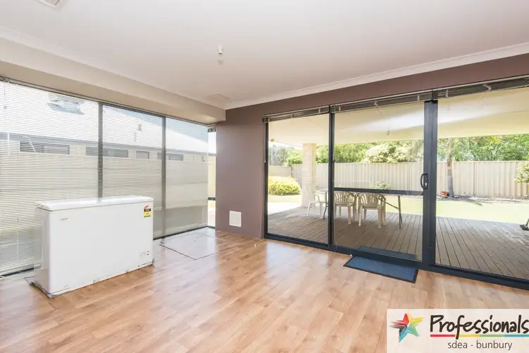 Seventh view of Homely house listing, 8 Jardine Way, Millbridge WA 6232