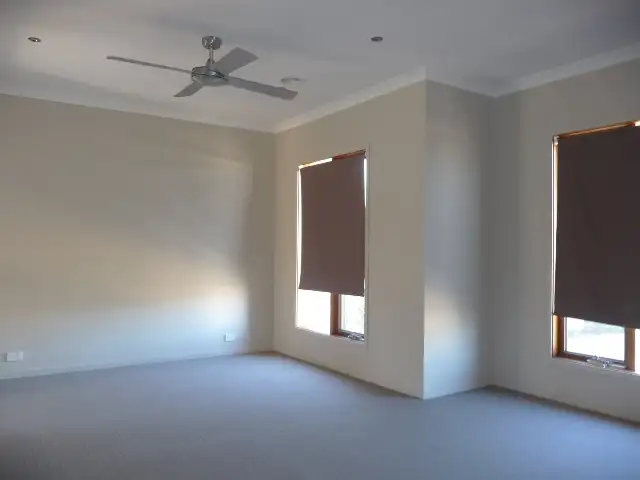 Seventh view of Homely house listing, 4 Dover Crt, Echuca VIC 3564